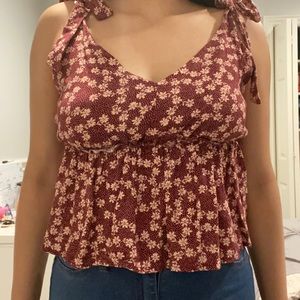 Red flower top